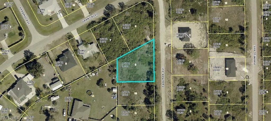 428 Parkman Ave, Lehigh Acres, FL 33974 - photo 1