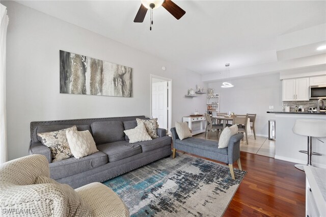 4710 Saint Croix Ln Unit 215, Naples, FL 34109 - photo 15