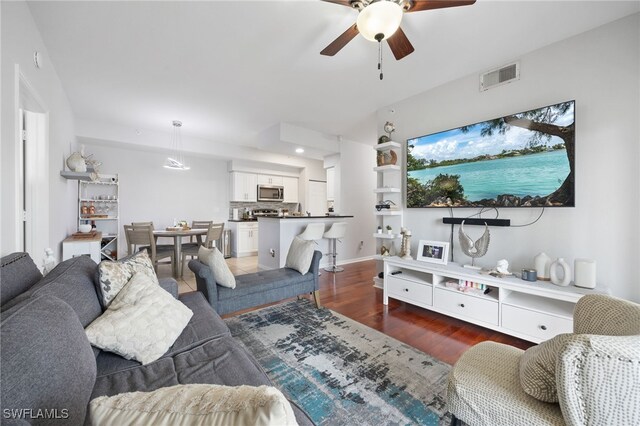 4710 Saint Croix Ln Unit 215, Naples, FL 34109 - photo 16