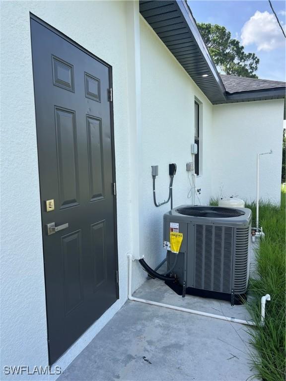 1021 Lakeside Dr, Lehigh Acres, FL 33974 - photo 10
