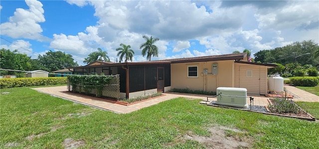 90 Palm Tree Ter, Fort Myers, FL 33905 - photo 4
