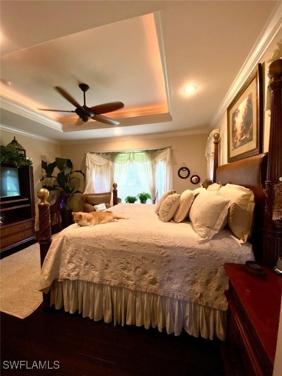 291 Everglades Blvd N, Naples, FL 34120 - bedroom with a tray ceiling, crown molding, wood finished floors, and a ceiling fan