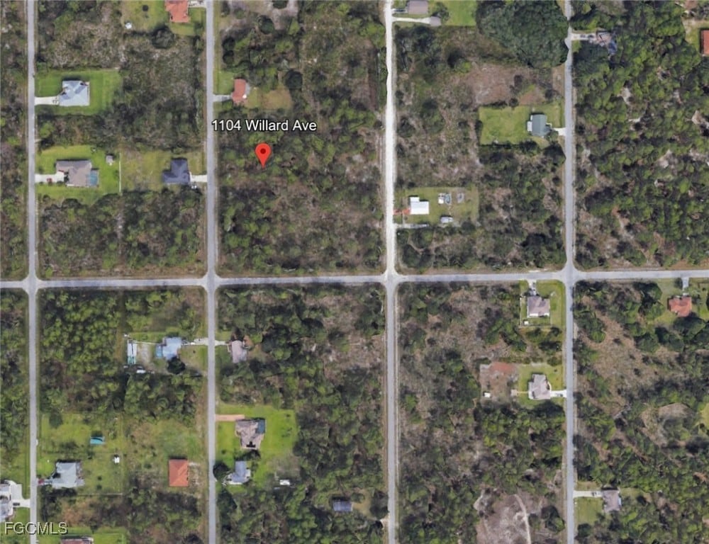 1104 Willard Ave, Lehigh Acres, FL 33972 - photo 4