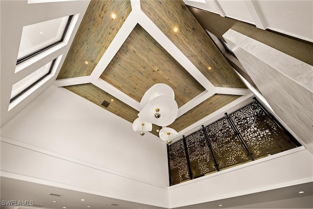 1261 13th Ave N, Naples, FL 34102 - detailed view of beamed ceiling