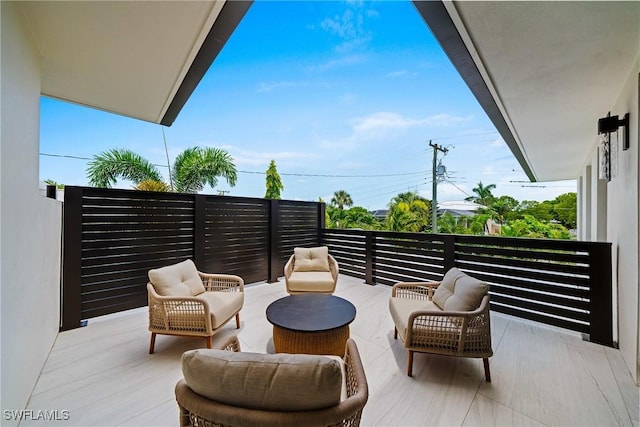 1261 13th Ave N, Naples, FL 34102 - view of patio / terrace