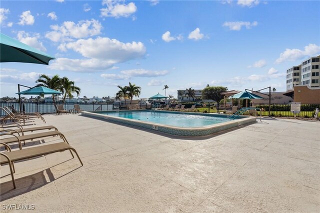 3430 Gulf Shore Blvd N Unit 4J, Naples, FL 34103 - photo 25