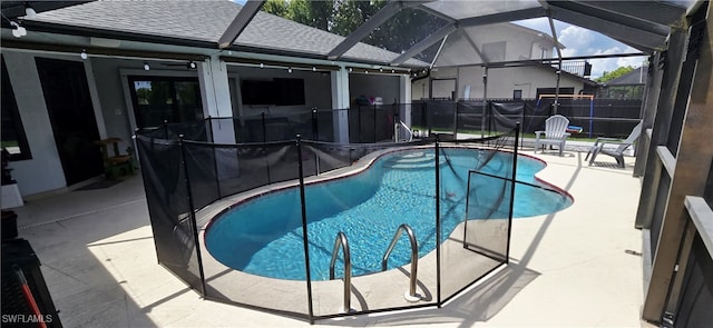 933 SW Santa Barbara Pl, Cape Coral, FL 33991 - photo 1