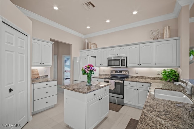 1098 Port Orange Way, Naples, FL 34120 - photo 24