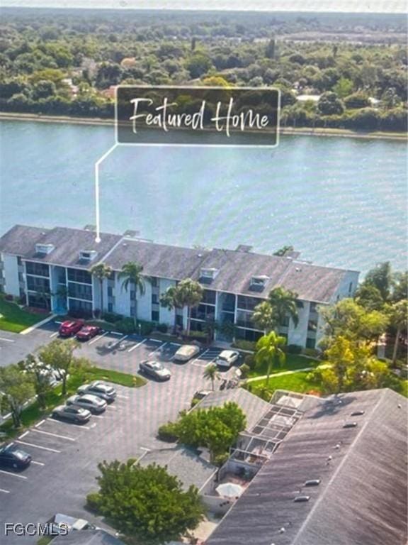 4701 Lakeside Club Blvd Unit 18, Fort Myers, FL 33905 - photo 2