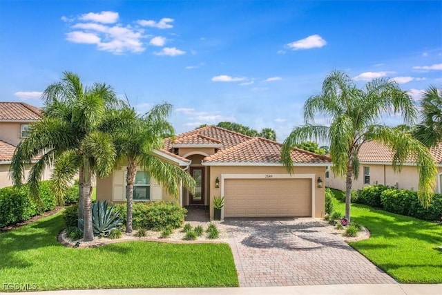 2549 Caslotti Way, Cape Coral, FL 33909 - photo 4