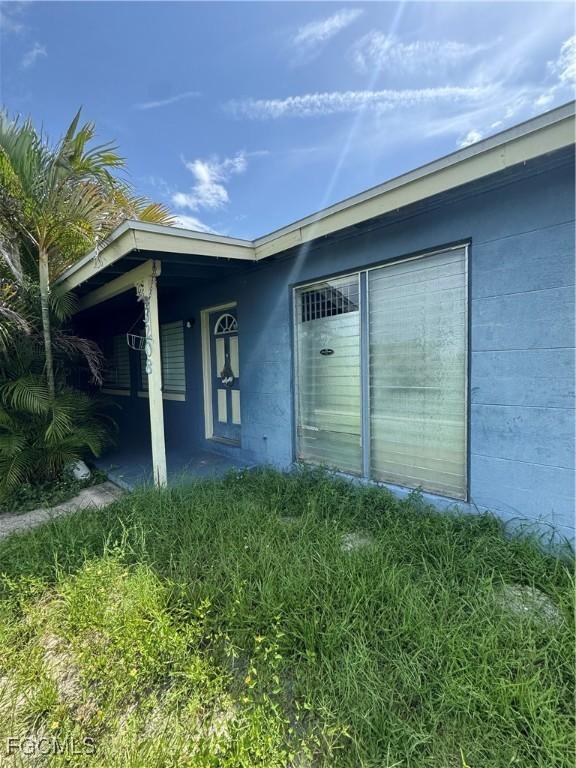 3208 Pinetree St, Port Charlotte, FL 33952 - photo 2