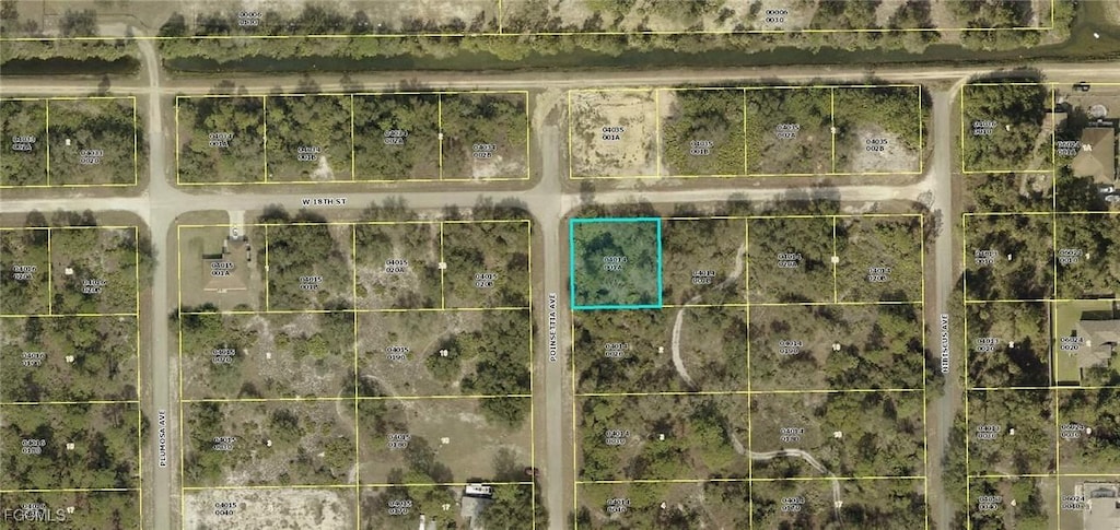 17 W 18th St, Lehigh Acres, FL 33972 - photo 2