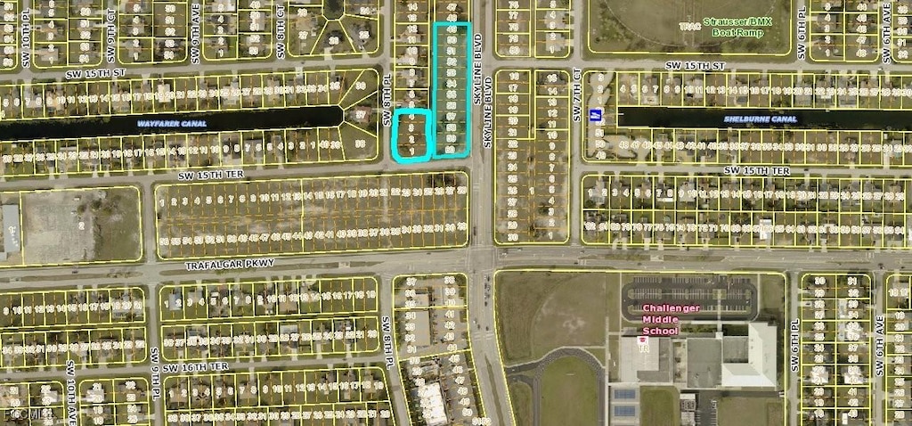 1506 Skyline Blvd, Cape Coral, FL 33991 - photo 2