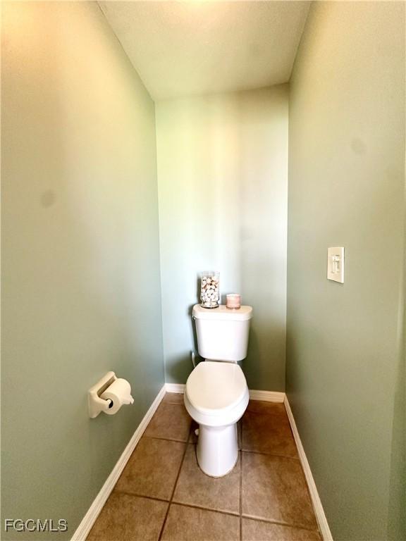 228 NW 22nd Pl, Cape Coral, FL 33993 - photo 20