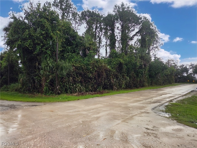 520 Santa Cruz St, North Fort Myers, FL 33903 - photo 6