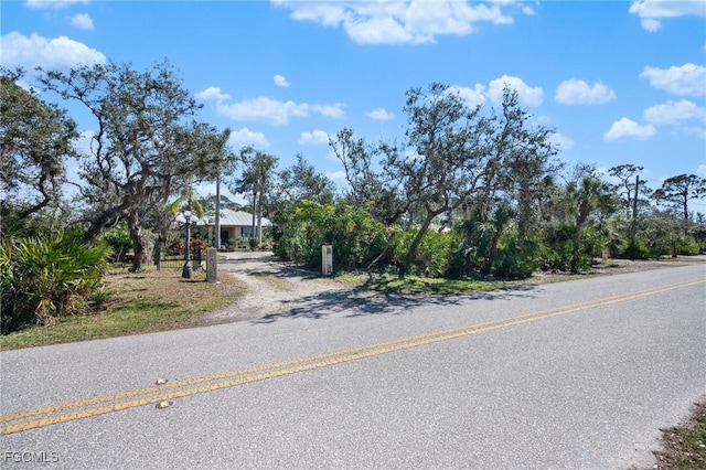 1320 Bayshore Dr, Englewood, FL 34223 - photo 28
