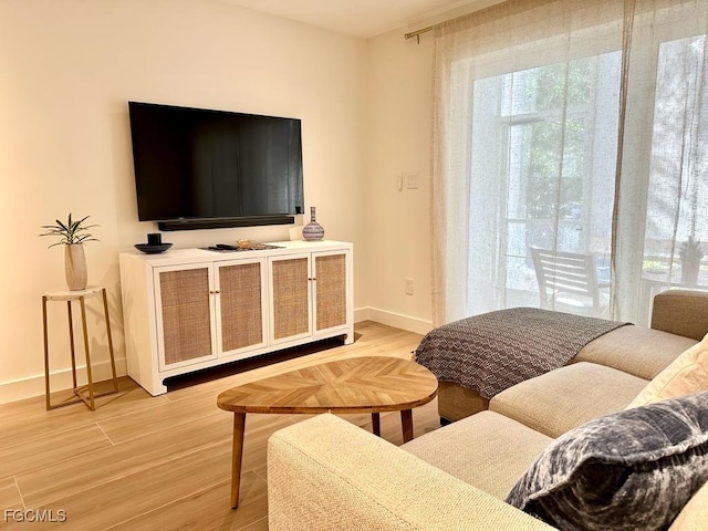 72 7th St S Unit 112, Naples, FL 34102 - photo 8