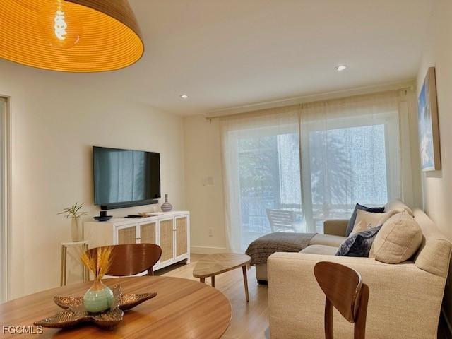 72 7th St S Unit 112, Naples, FL 34102 - photo 11