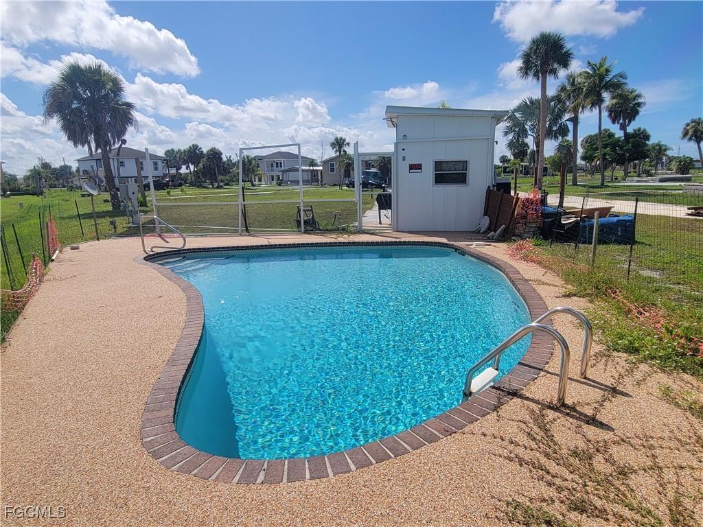 13690 Gannet Dr, Fort Myers, FL 33908 - photo 3