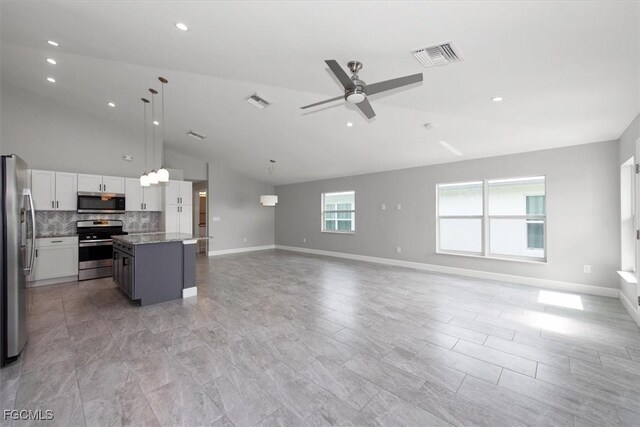 175 Village Cir, Labelle, FL 33935 - photo 10