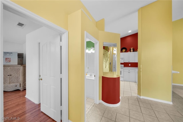 5500 Whitten Dr Unit 8, Naples, FL 34104 - photo 9