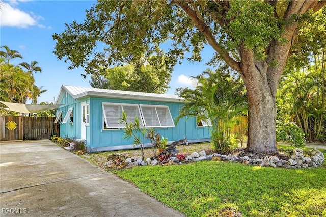 12650 Water Ln, Fort Myers, FL 33908 - photo 1