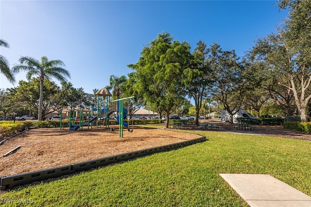 2122 Morning Sun Ln, Naples, FL 34119 - photo 42