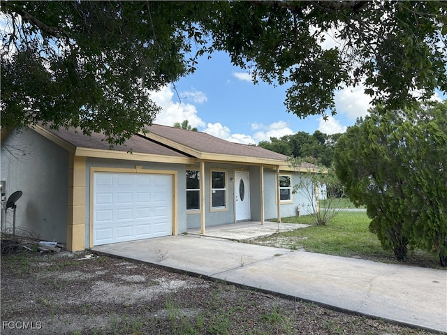 2208 Lighthouse Ln, Labelle, FL 33935 - photo 2