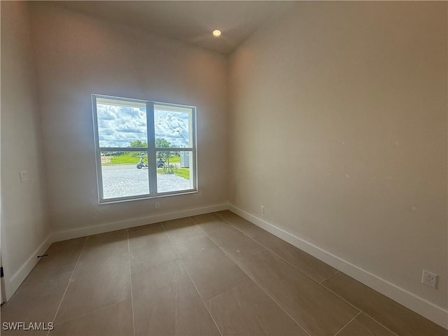 8705 Driftwood Dr, Naples, FL 34114 - photo 9