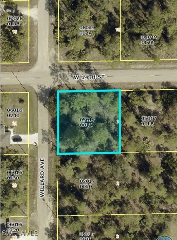607 W 14th St, Lehigh Acres, FL 33972 - photo 1
