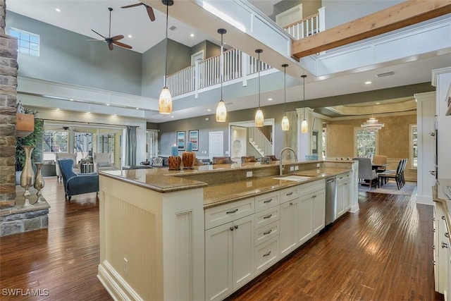 75 E Ave, Naples, FL 34108 - photo 12