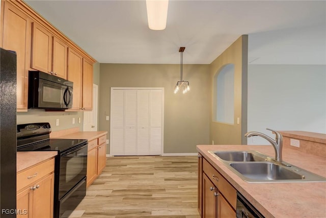 2710 Soaring Hawk Dr, Fort Myers, FL 33905 - photo 12