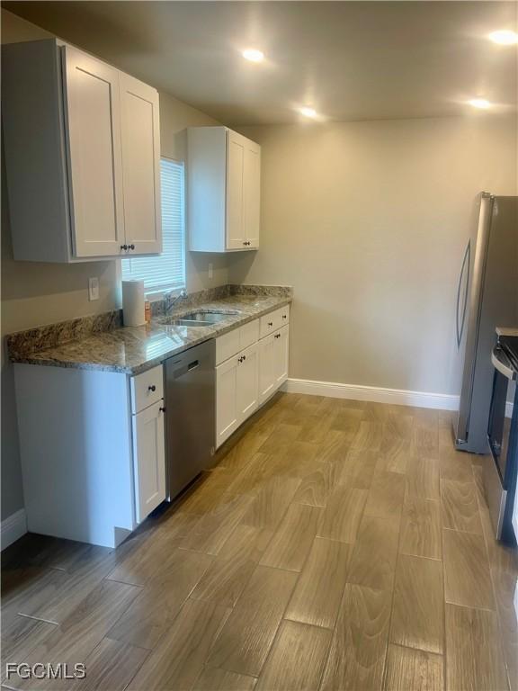 3870 Washington Ave, Fort Myers, FL 33916 - photo 3