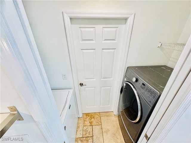 4625 Catalina Ln, Bonita Springs, FL 34134 - photo 24