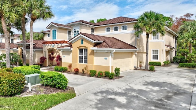 10507 Sevilla Dr Unit 202, Fort Myers, FL 33913 - photo 2