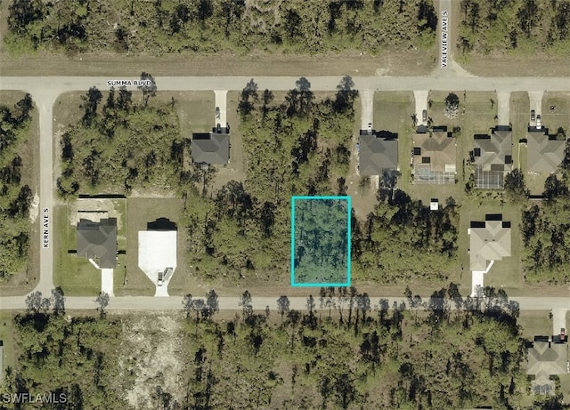 1049 Merry St E, Lehigh Acres, FL 33974 - photo 2
