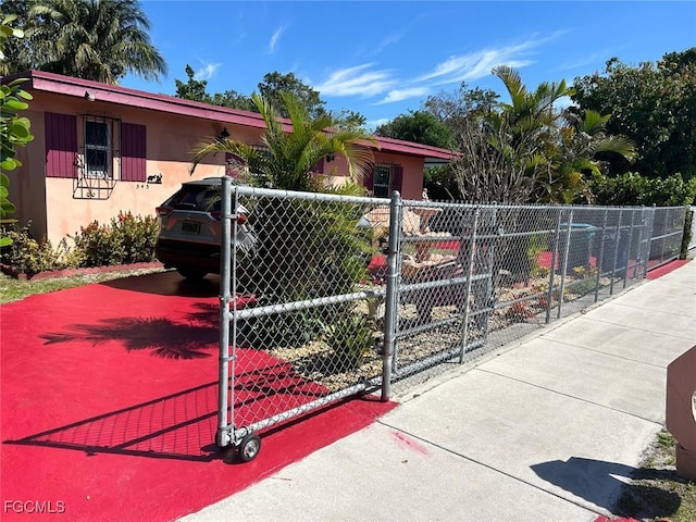 545 NW 118th St, Miami, FL 33168 - photo 1