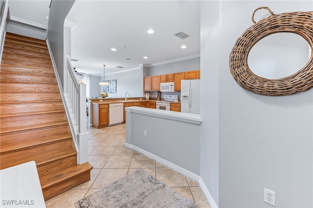 960 Hampton Cir Unit 80, Naples, FL 34105 - photo 2