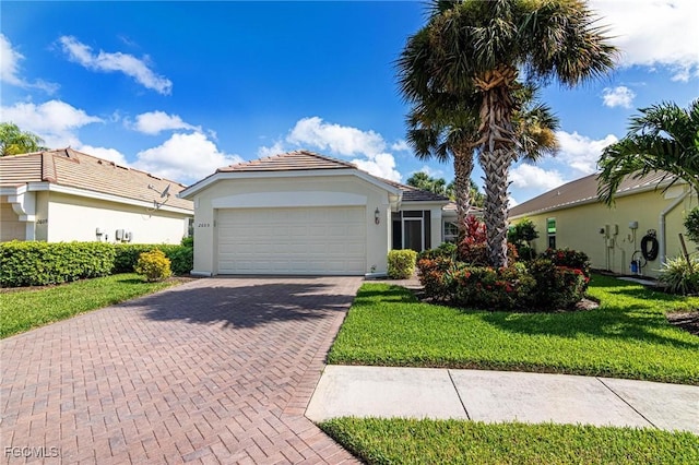 2605 Astwood Ct, Cape Coral, FL 33991 - photo 1