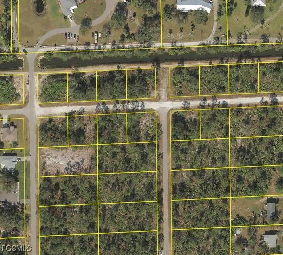 1201 W 18th St, Lehigh Acres, FL 33972 - photo 2