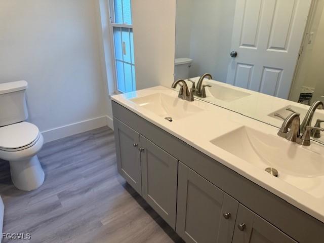 3715 Liberty Sq, Fort Myers, FL 33908 - photo 5