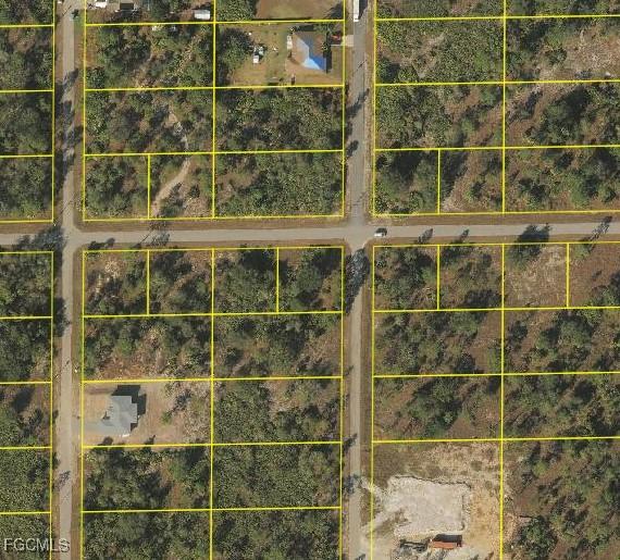 301 W 15th St, Lehigh Acres, FL 33972 - photo 2