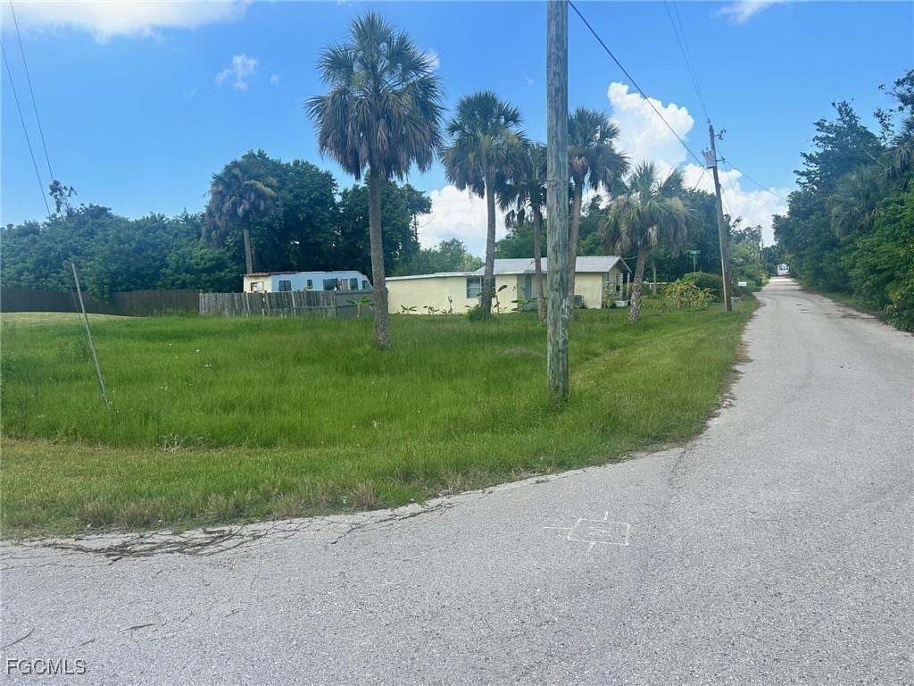 2601 Lee St, Punta Gorda, FL 33950 - photo 3