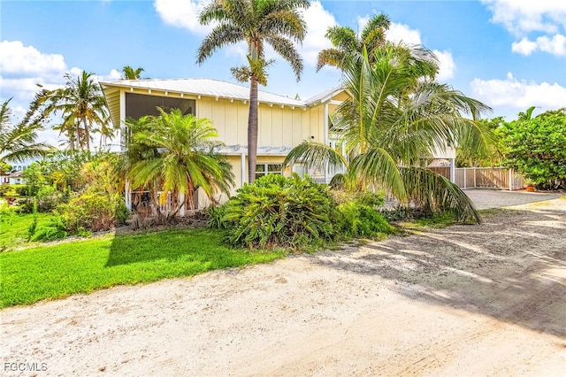 7711 Bocilla Ln, Bokeelia, FL 33922 - photo 3