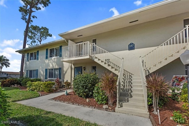 237 Albi Rd Unit 4, Naples, FL 34112 - photo 4