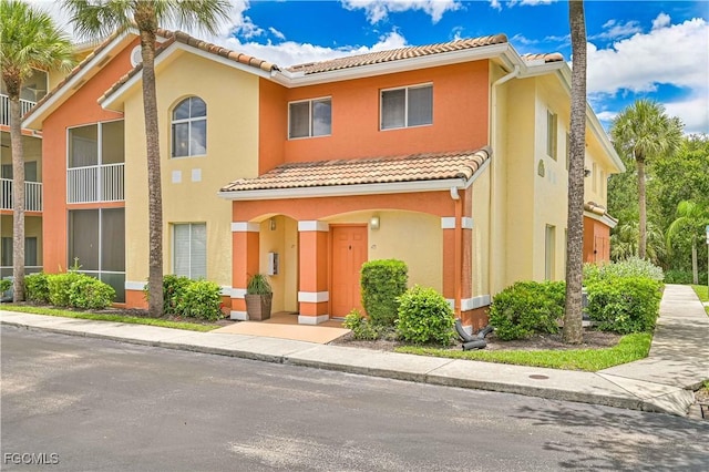 6361 Aragon Way Unit 208, Fort Myers, FL 33966 - photo 2