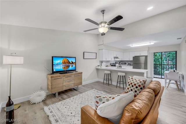 815 Victoria Dr Unit 207, Cape Coral, FL 33904 - photo 3
