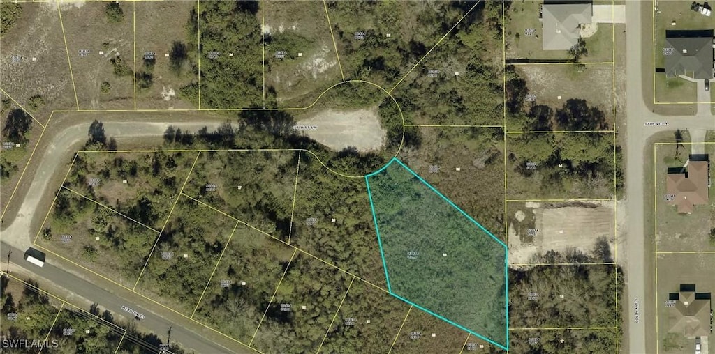4003 37th St SW, Lehigh Acres, FL 33976 - photo 2
