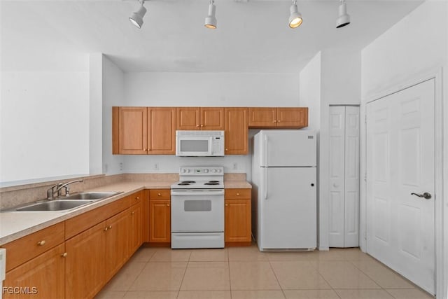 3637 Pine Oak Cir Unit 105, Fort Myers, FL 33916 - photo 8