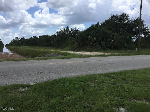 720 Williams Ave, Lehigh Acres, FL 33972 - photo 3
